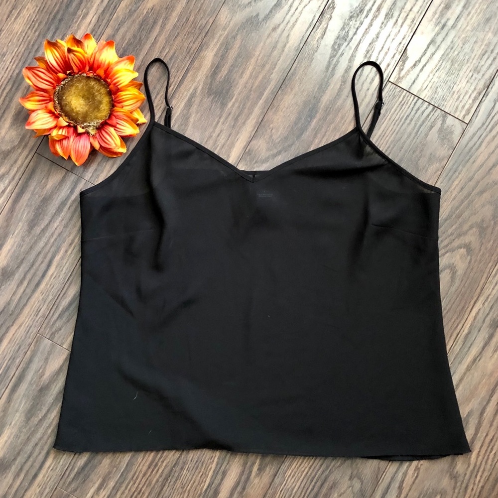 ❌SOLD❌🌻5/$25🌻NEW DIRECTIONS Sheer Black Tank LG - Picture 4 of 6